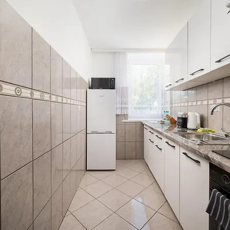 Apartamento Dzielna Comfort By Bookinghost Varsóvia