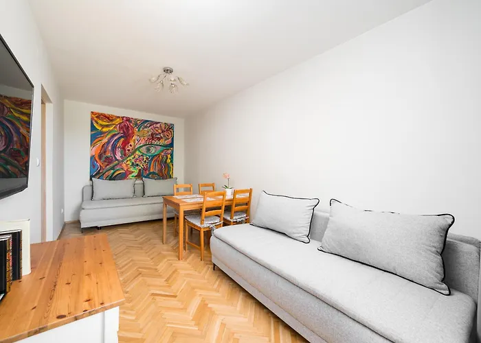 Apartment Dzielna Comfort By Bookinghost