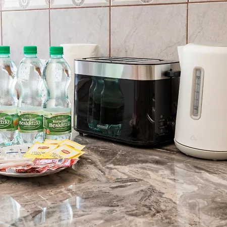 Dzielna Comfort By Bookinghost * Warschau